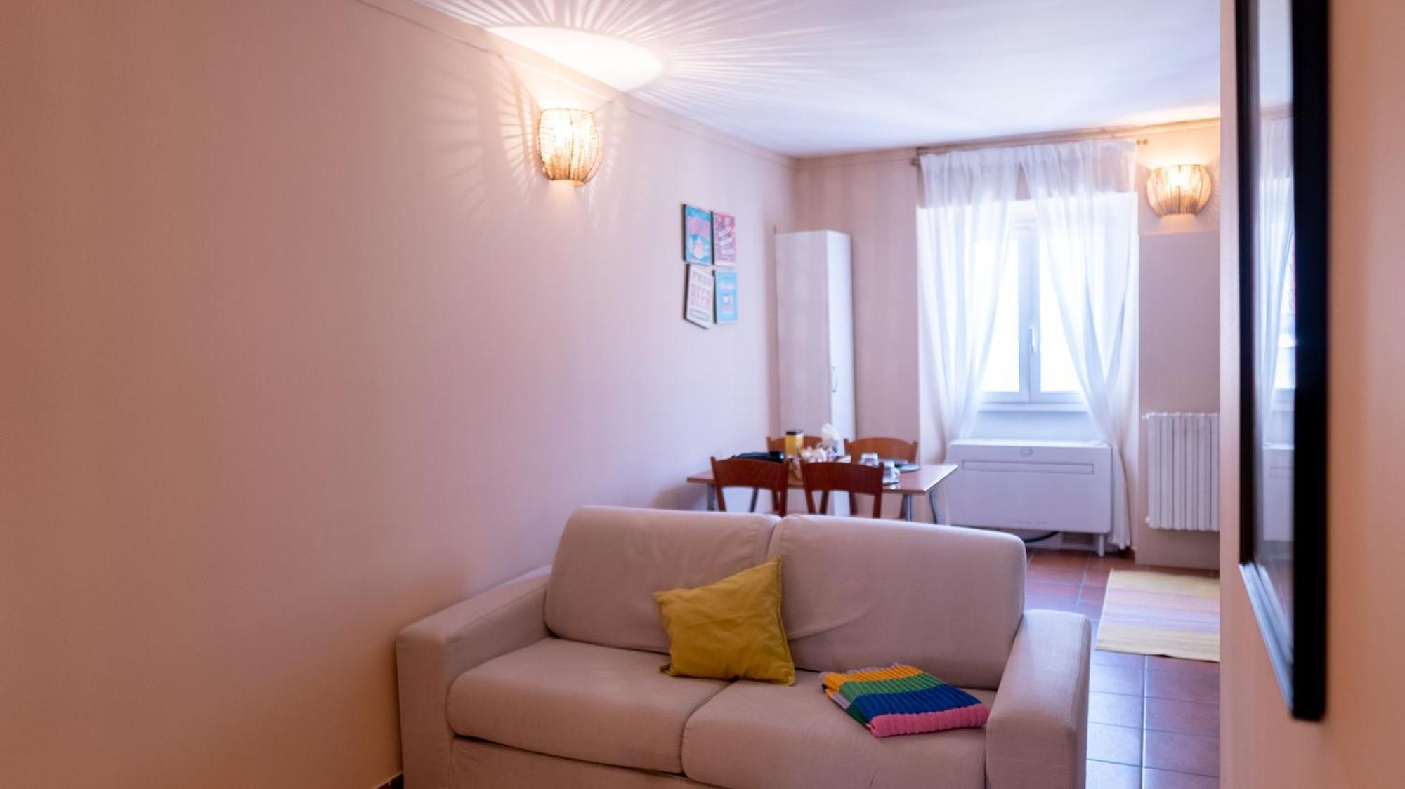Casa Bonnie, Nuovo Accogliente Appartamento Nel Centro Di Milano Luaran gambar